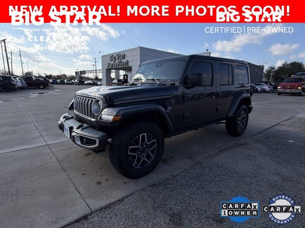 2025 Jeep Wrangler Sahara 4-Door 4WD