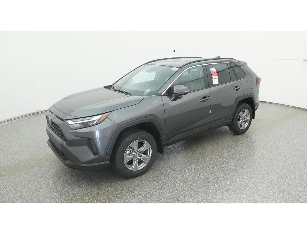 2025 Toyota RAV4 XLE AWD
