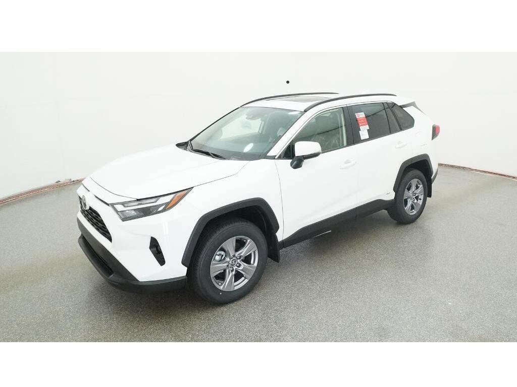 2025 Toyota RAV4 Hybrid XLE AWD
