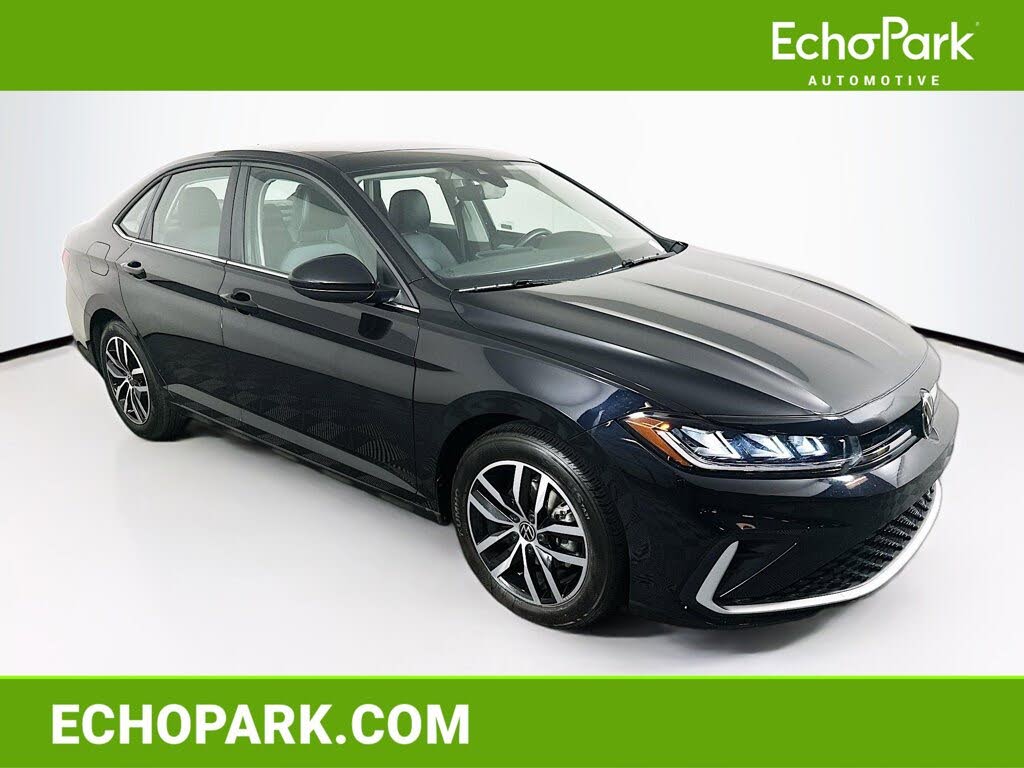 2025 Volkswagen Jetta SE FWD