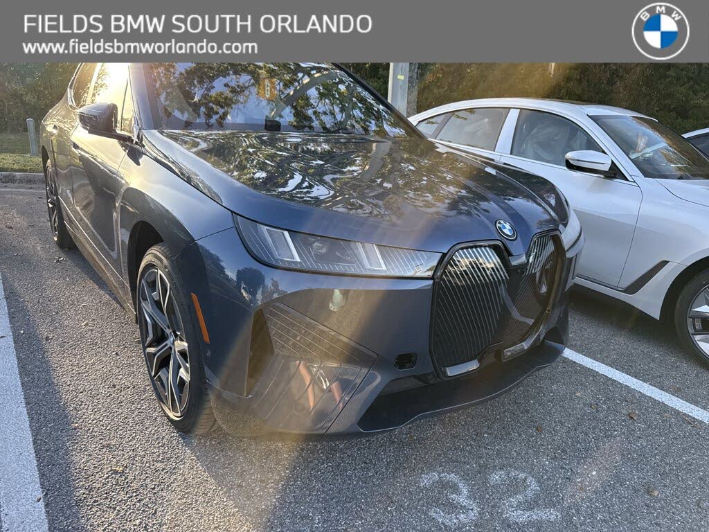 2026 BMW iX xDrive60