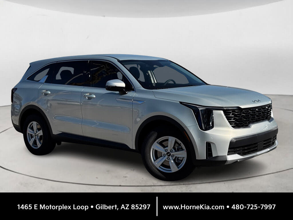 2026 Kia Sorento LX FWD