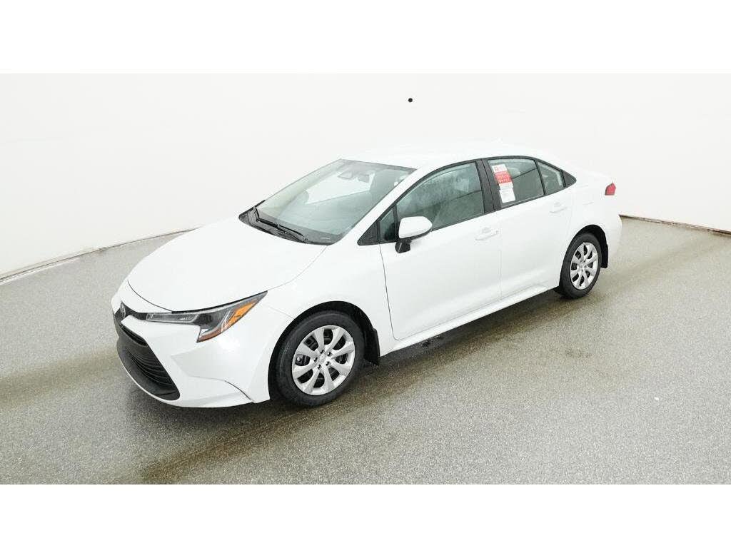 2026 Toyota Corolla LE FWD