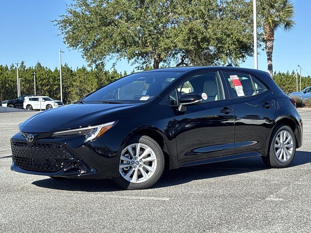 2026 Toyota Corolla Hatchback SE FWD