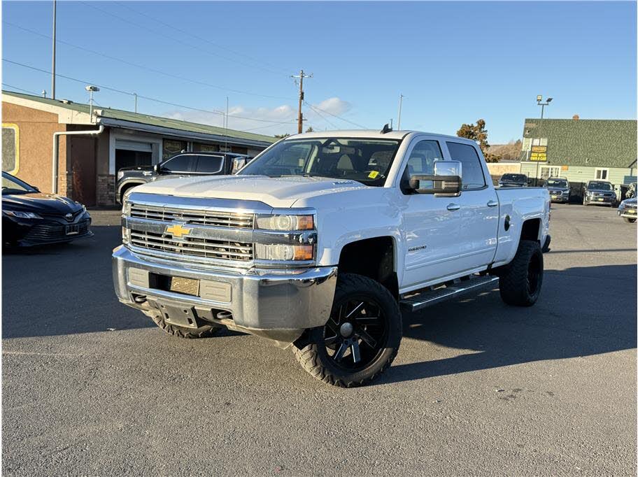2016 Chevrolet Silverado 2500HD LT Crew Cab 4WD