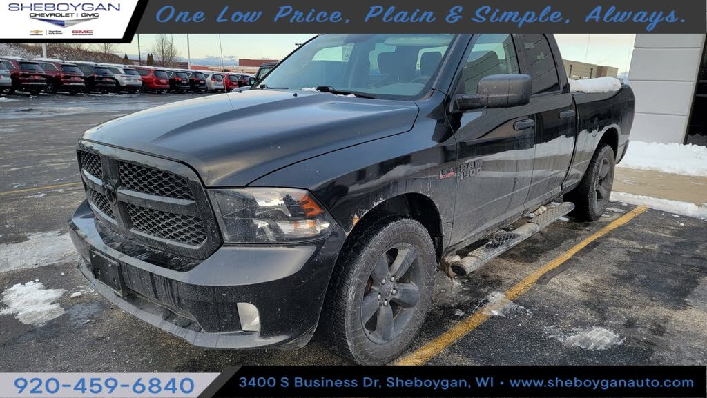 2017 RAM 1500 Express Quad Cab 4WD