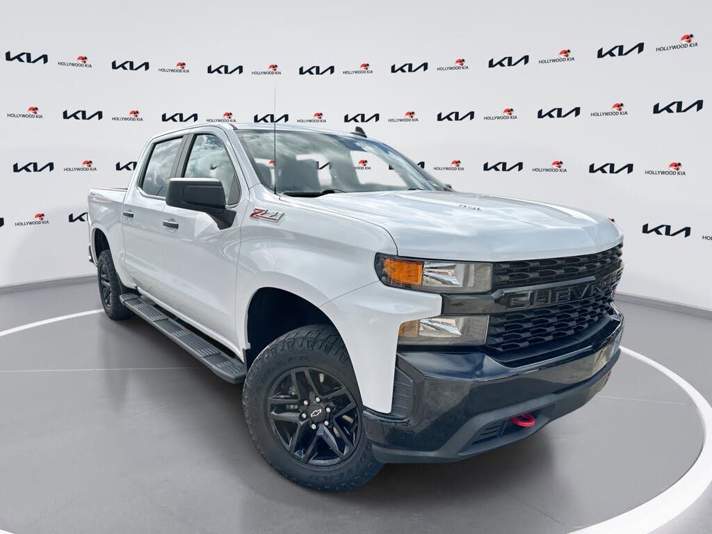 2022 Chevrolet Silverado 1500 Custom Trail Boss Crew Cab 4WD