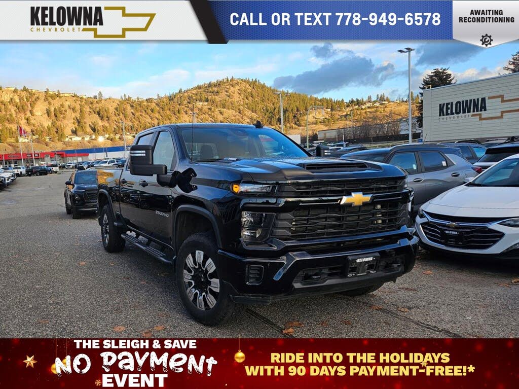 2024 Chevrolet Silverado 2500HD Custom Crew Cab 4WD