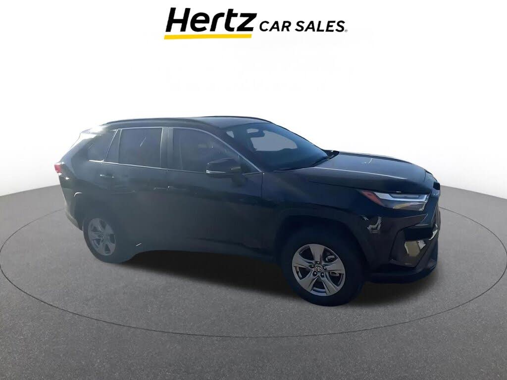 2025 Toyota RAV4 XLE AWD