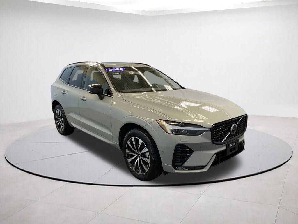 2025 Volvo XC60 B5 Plus Dark Theme AWD