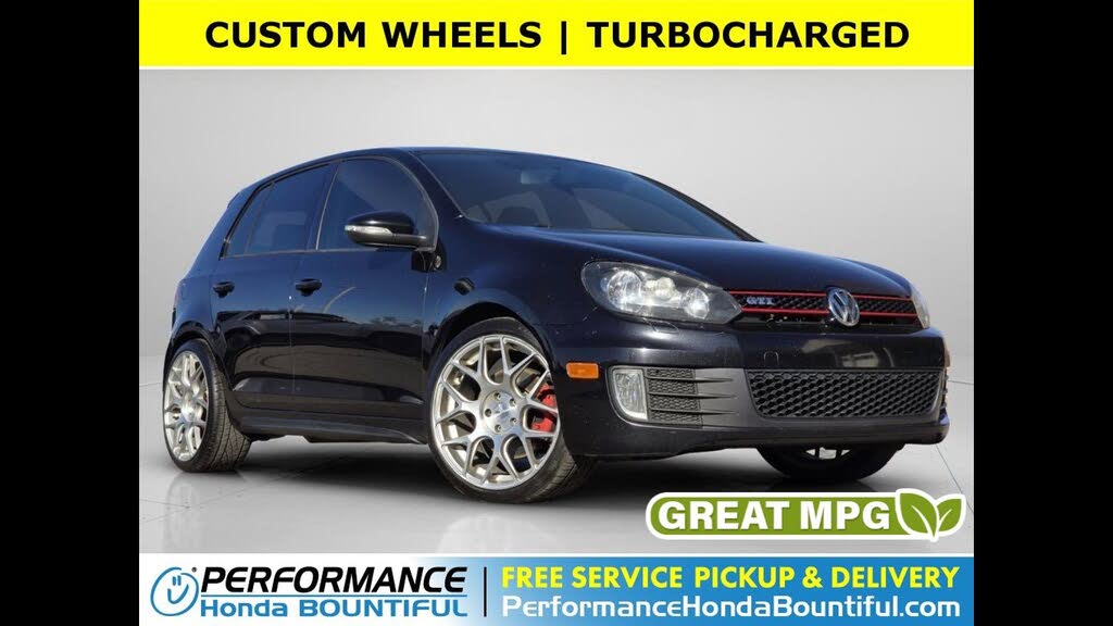 2011 Volkswagen Golf GTI 2.0T 4-Door FWD