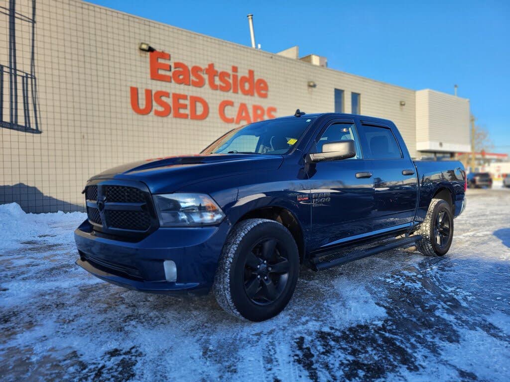 2020 RAM 1500 Classic Express Crew Cab SB 4WD