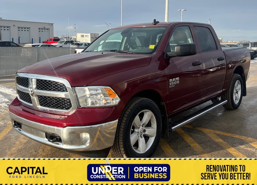 RAM 1500 Classic Tradesman Crew Cab 4WD 2023