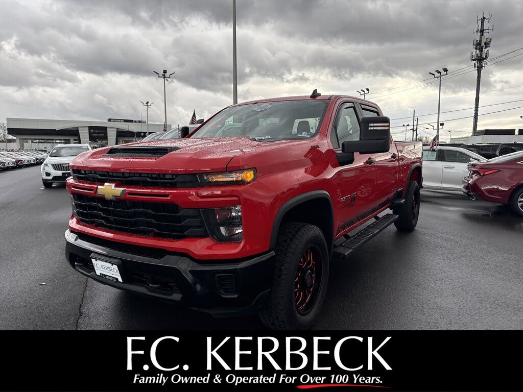 2024 Chevrolet Silverado 2500HD Custom Crew Cab 4WD