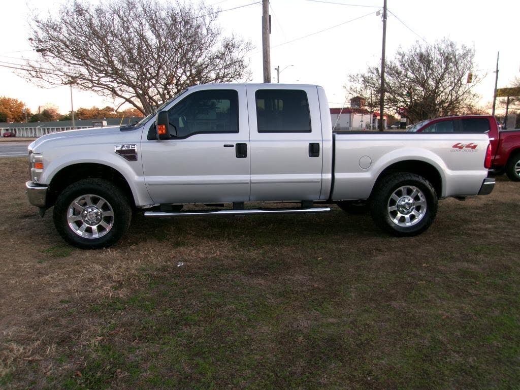 2008 Ford F-250 Super Duty XLT Crew Cab 4WD