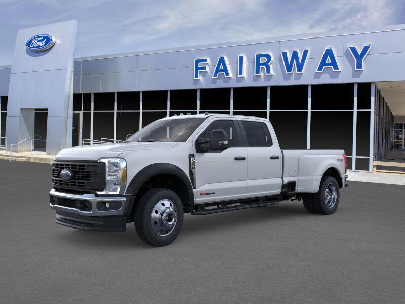 2026 Ford F-450 Super Duty XL Crew Cab LB DRW 4WD