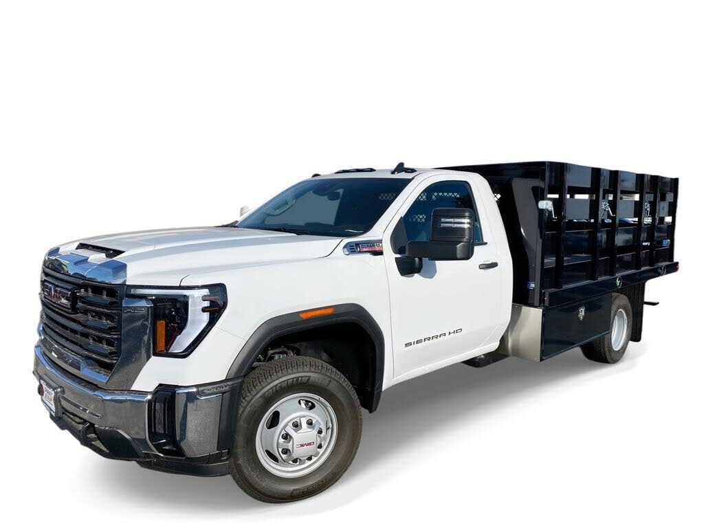 2026 GMC Sierra 3500HD Chassis Pro Regular Cab 4WD