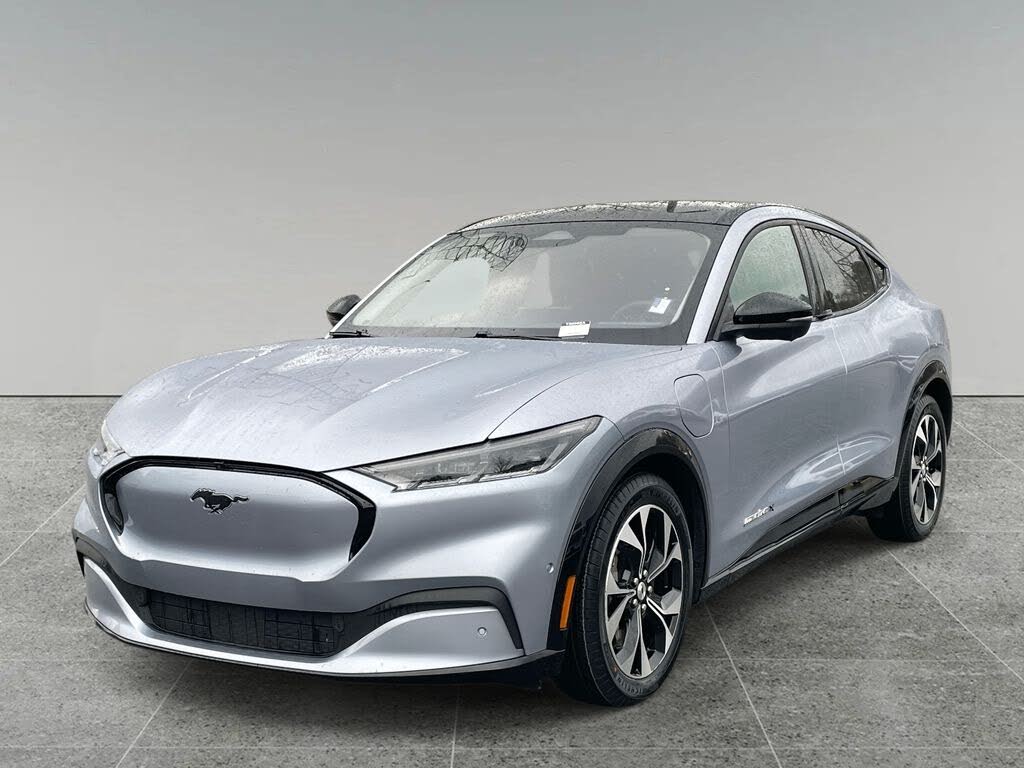 2022 Ford Mustang Mach-E Premium RWD