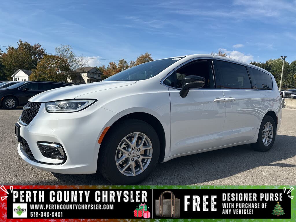 2026 Chrysler Pacifica Select FWD