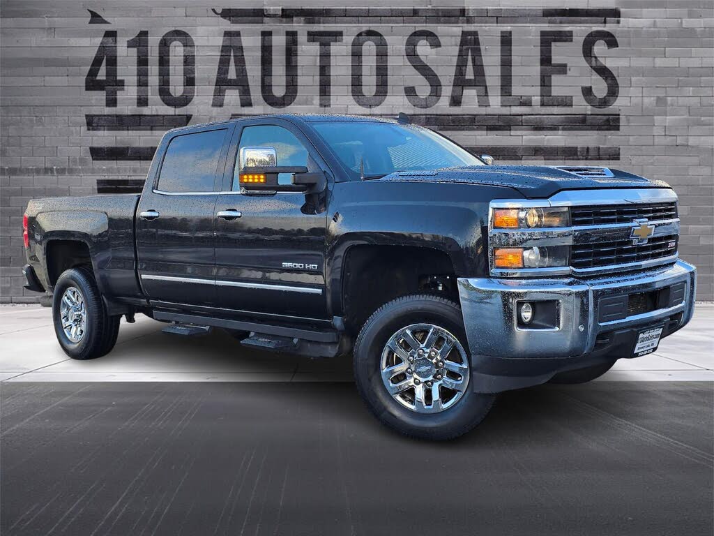 2017 Chevrolet Silverado 3500HD LTZ Crew Cab 4WD