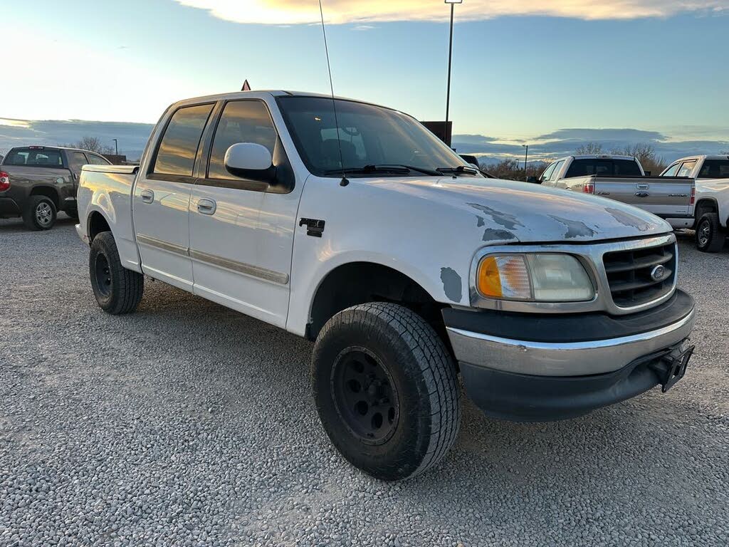 2001 Ford F-150 XLT Crew Cab SB