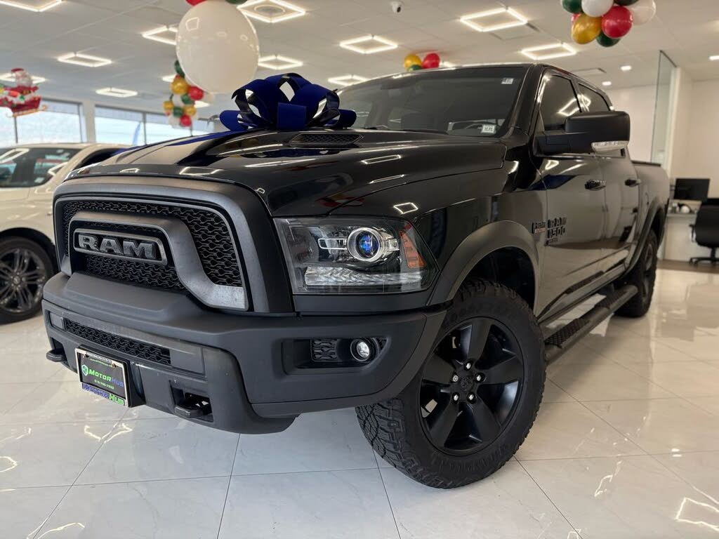 2019 RAM 1500 Classic SLT Crew Cab 4WD