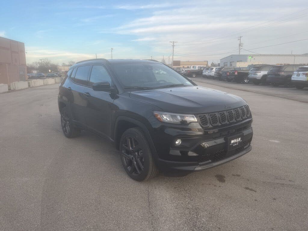 2026 Jeep Compass Latitude Altitude 4WD