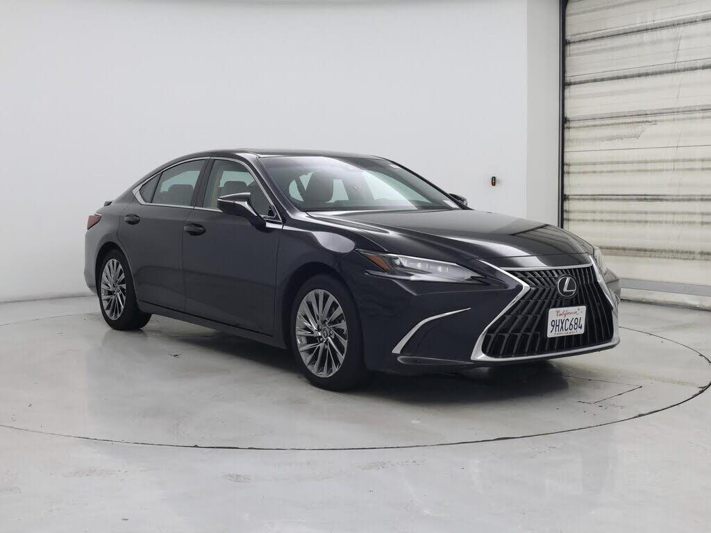 2024 Lexus ES Hybrid 300h Ultra Luxury FWD