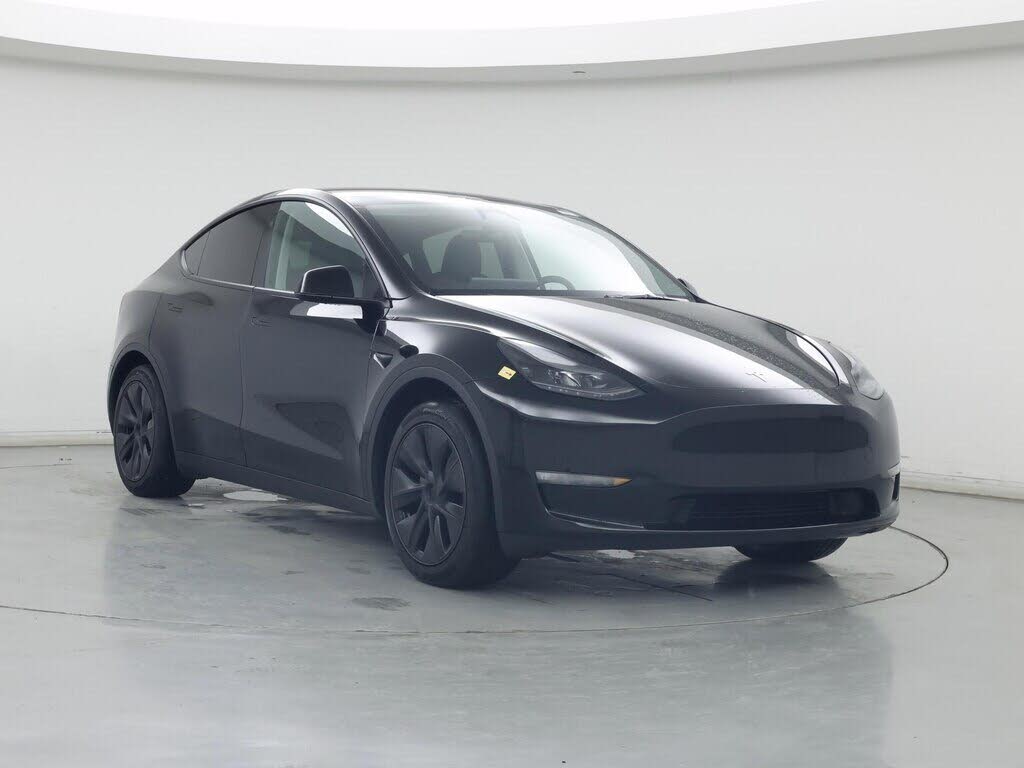 2025 Tesla Model Y Long Range AWD