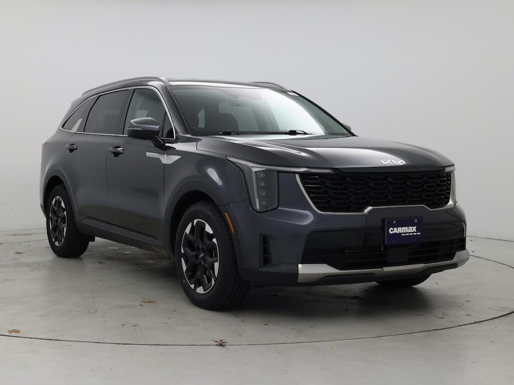 2024 Kia Sorento S FWD