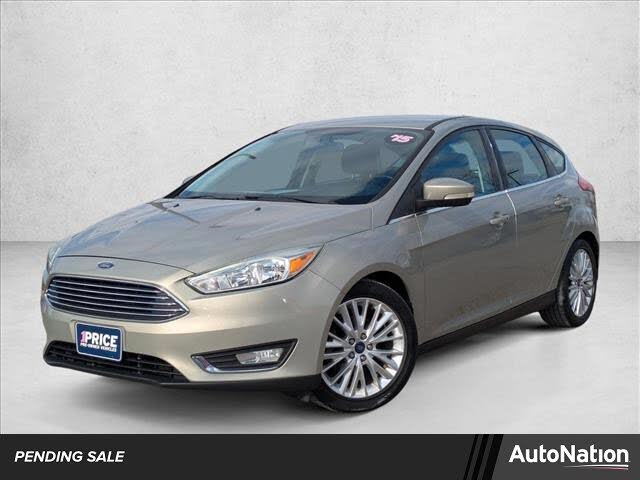 2015 Ford Focus Titanium Hatchback