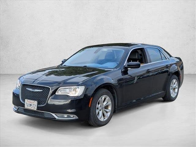2016 Chrysler 300 Limited Anniversary RWD