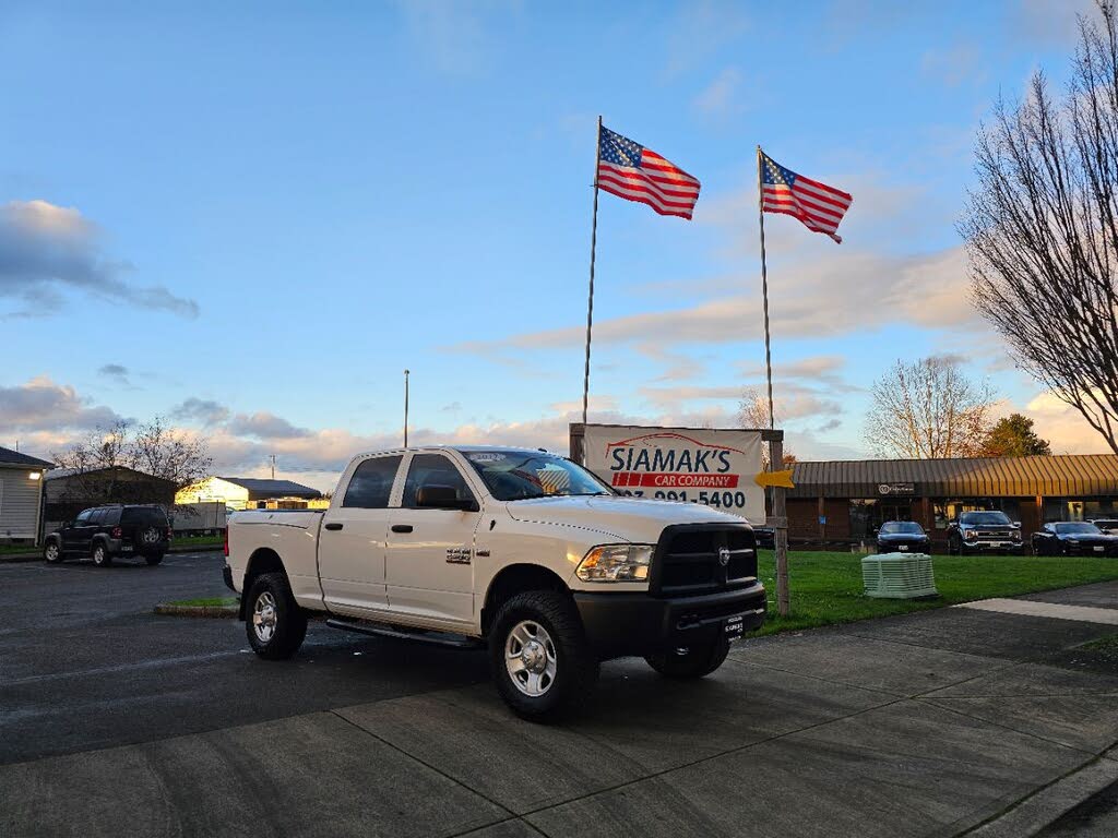 2017 RAM 2500 Tradesman Crew Cab 4WD