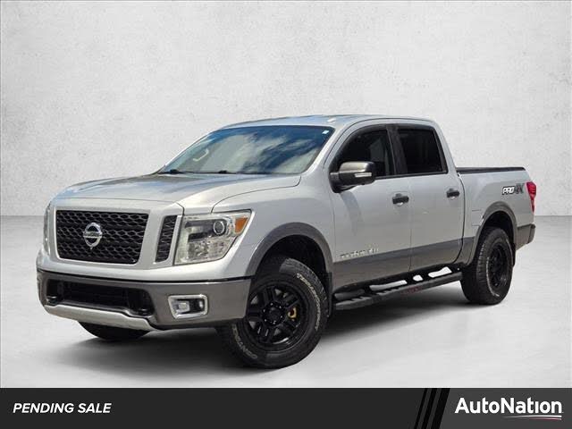 2019 Nissan Titan PRO-4X Crew Cab 4WD