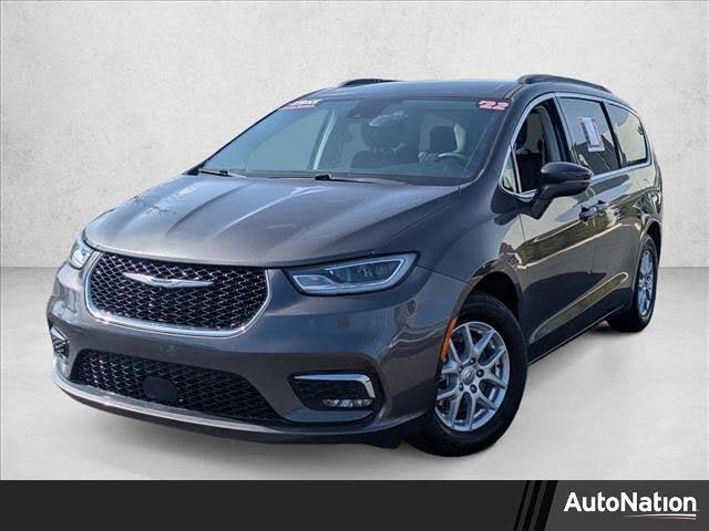 2022 Chrysler Pacifica Touring L FWD