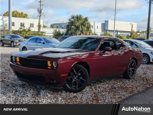 2022 Dodge Challenger SXT RWD