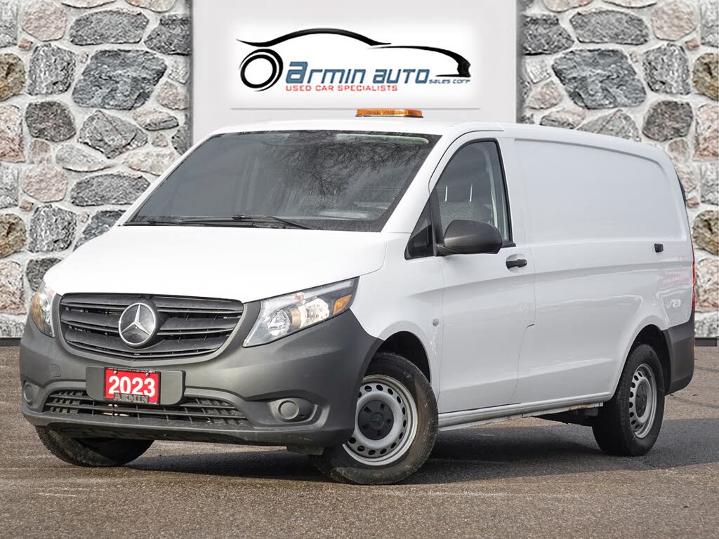 2023 Mercedes-Benz Metris Passenger RWD