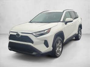 Toyota RAV4 XLE FWD