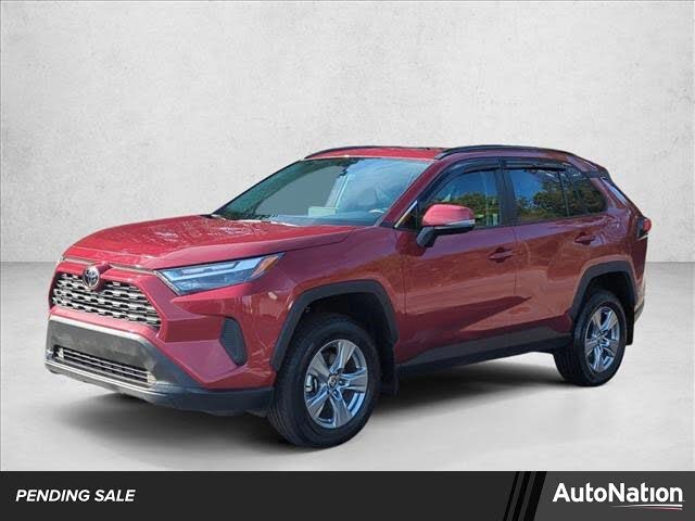 2024 Toyota RAV4 XLE FWD