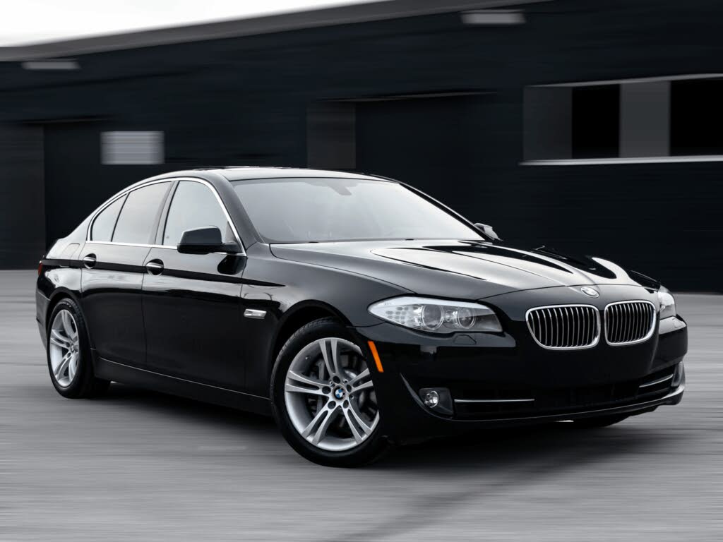 BMW 5 Series 535i xDrive Sedan AWD 2013
