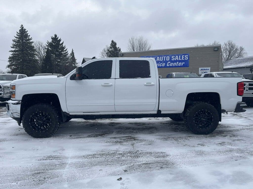 2017 Chevrolet Silverado 3500HD LT Crew Cab 4WD