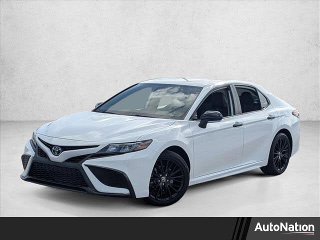2022 Toyota Camry SE Nightshade FWD