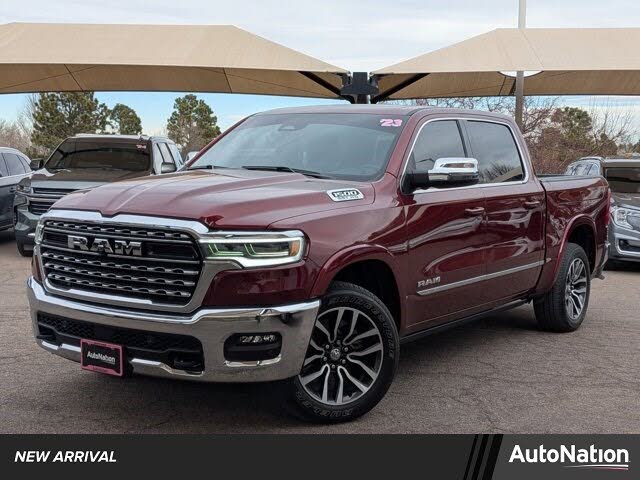 2025 RAM 1500 Limited Crew Cab 4WD