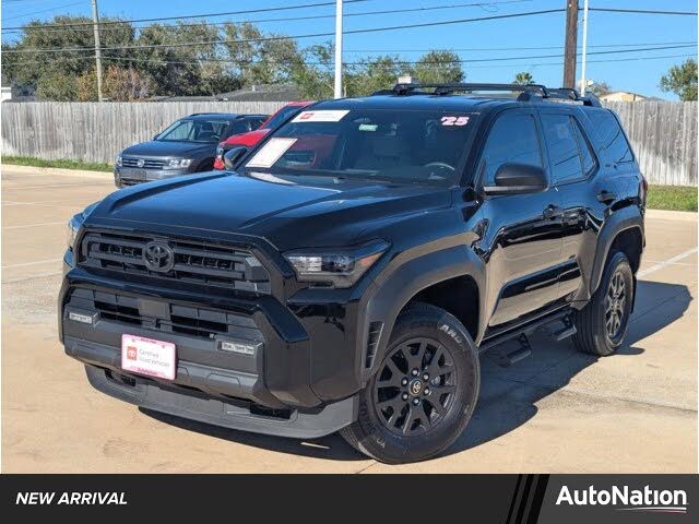2025 Toyota 4Runner SR5 RWD