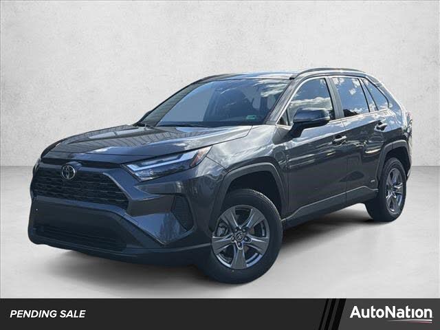 2025 Toyota RAV4 Hybrid XLE AWD