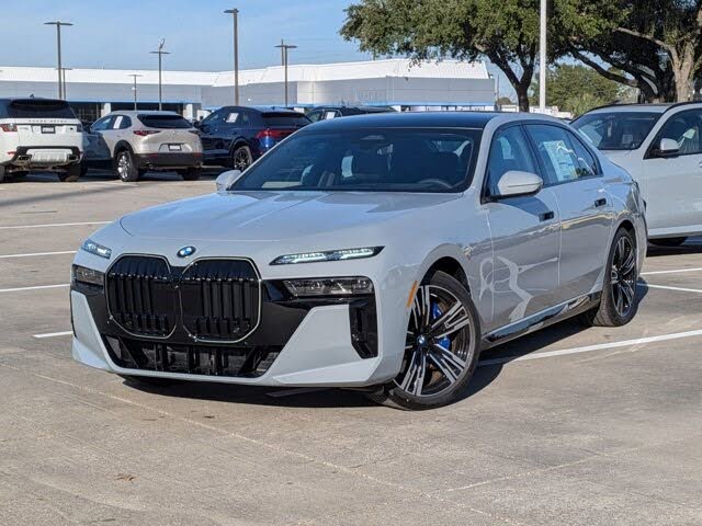 2026 BMW 7 Series 740i RWD