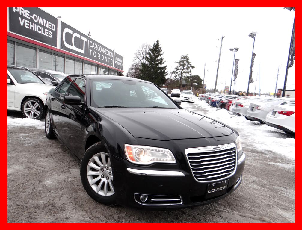 Chrysler 300 Touring RWD 2013