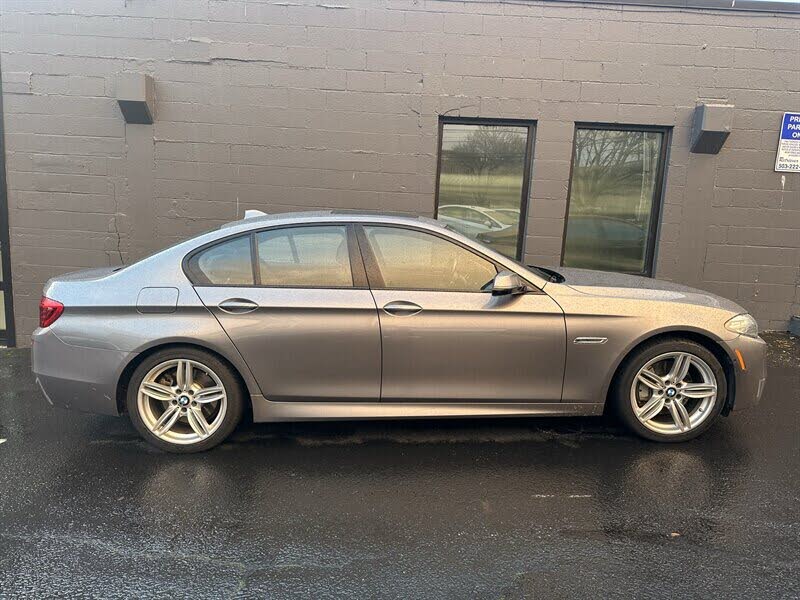 2014 BMW 5 Series 550i xDrive Sedan AWD