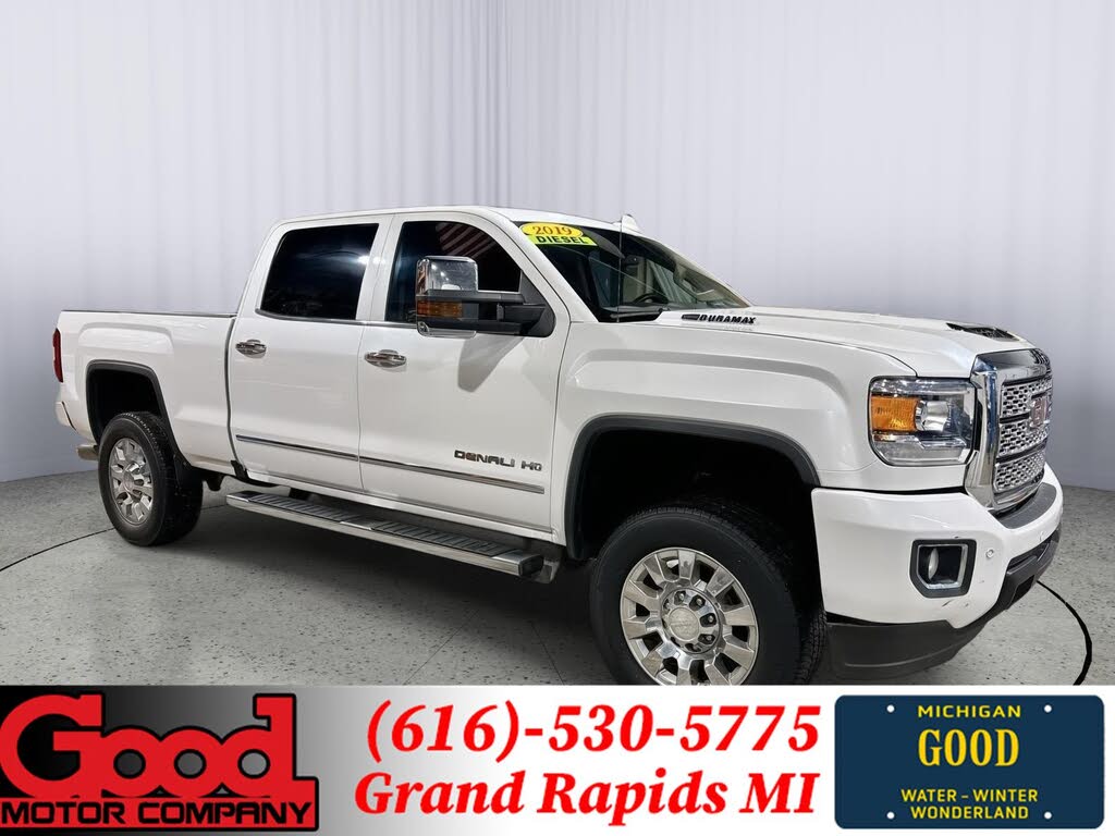 2019 GMC Sierra 2500HD Denali Crew Cab 4WD