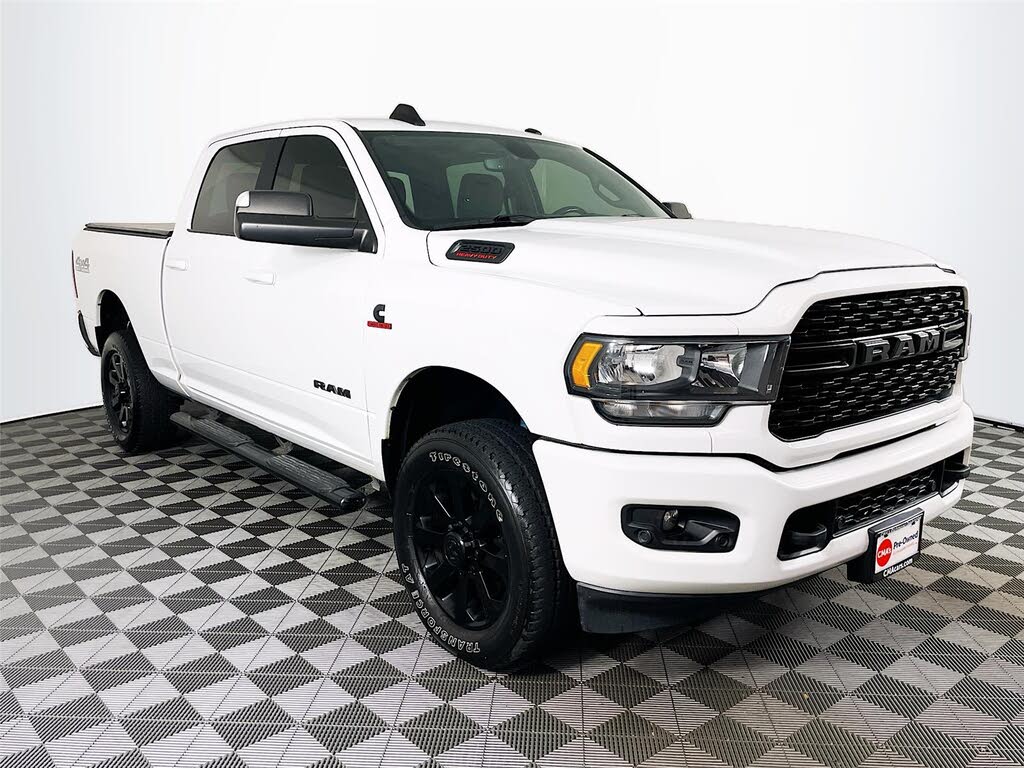 2022 RAM 2500 Big Horn Crew Cab 4WD